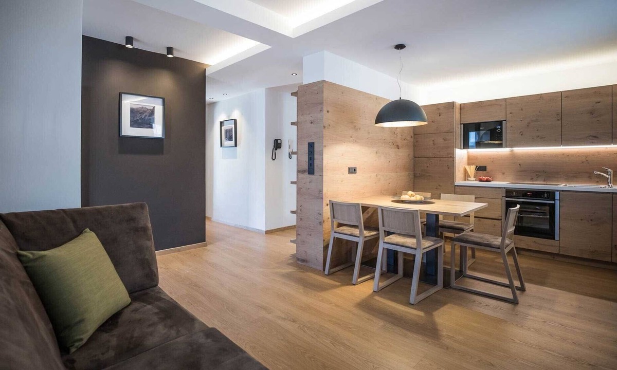 Sand in Taufers Apartment | Three-Room Apartment 'Type C 74m²' with Mountain View, Balcony and Wi-Fi
