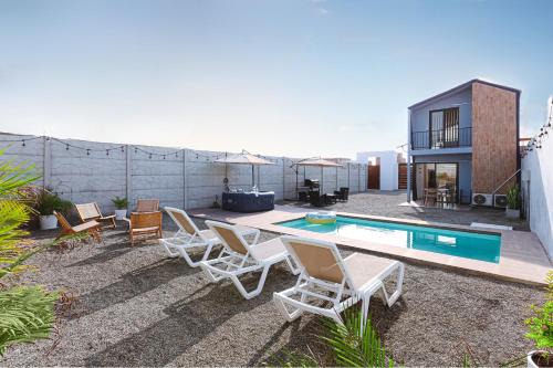 Punta Negra House | Tiny House con Piscina Privada, Jacuzzi, Parrilla y Starlink