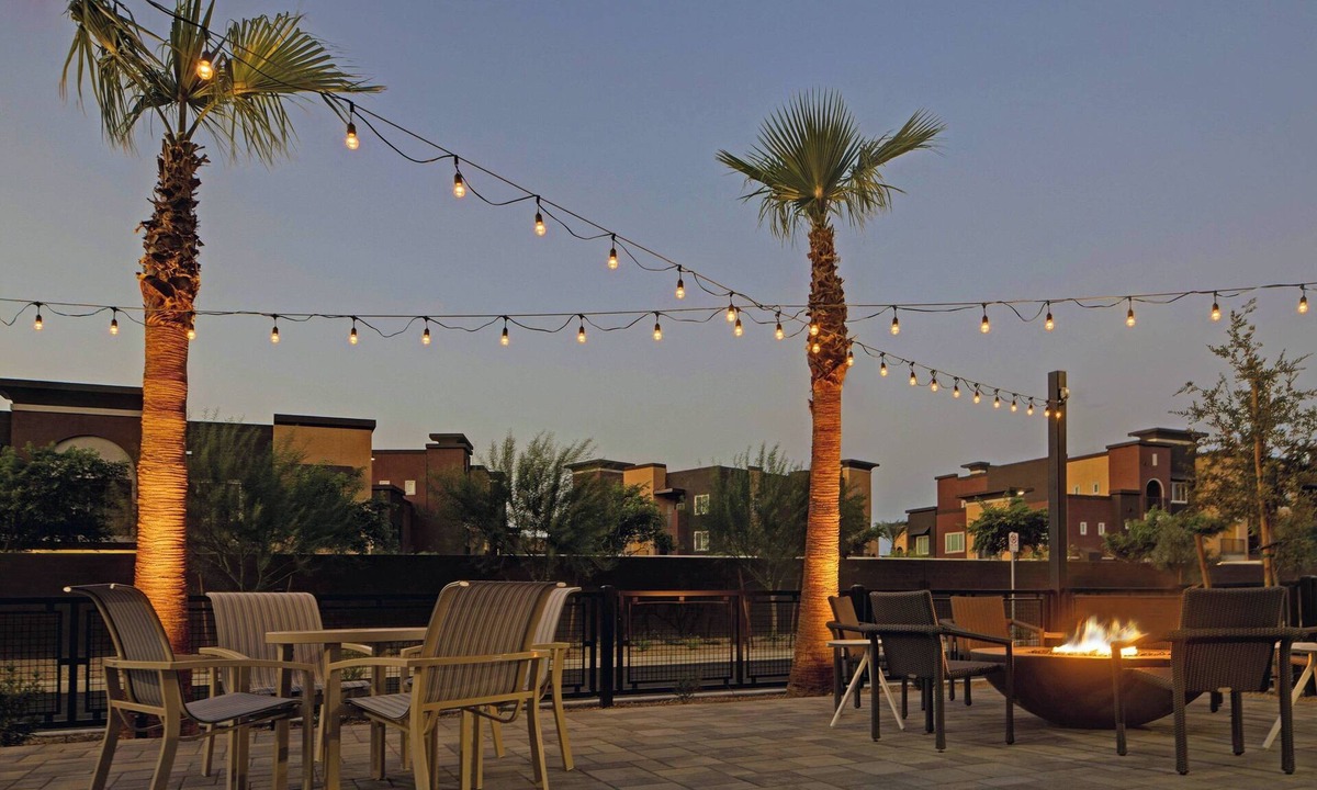 Glendale Sports and Entertainment District Hotel | TownePlace Suites by Marriott Phoenix Glendale Sports & Entertainment District