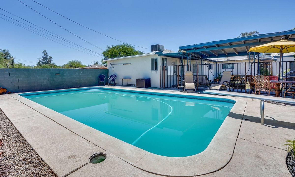 The Garden District Cottage | Tucson Vacation Rental Near Botanical Gardens!
