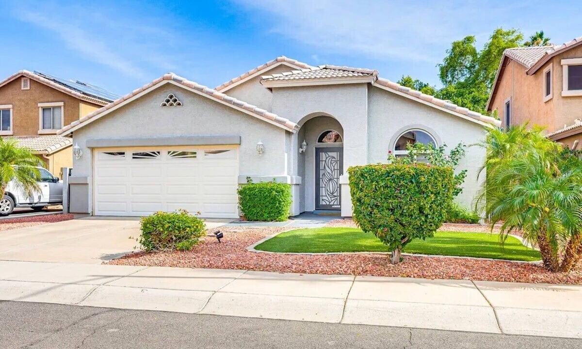 Mountain Vista Ranch House | Ultimate Getaway w/Pool and Hot Tub, Close to Surprise Stadium & Tennis Complex