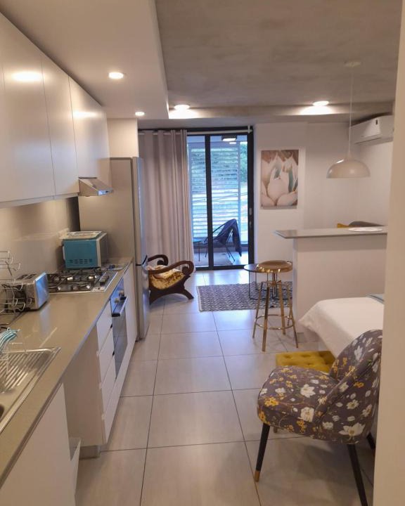 Hillhead Apartment | Umhlanga Vacation Home with Free WiFi