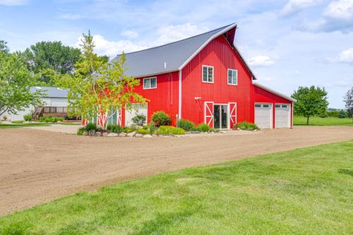 Stevens County House | Unique, Renovated Barn Vacation Rental in Donnelly