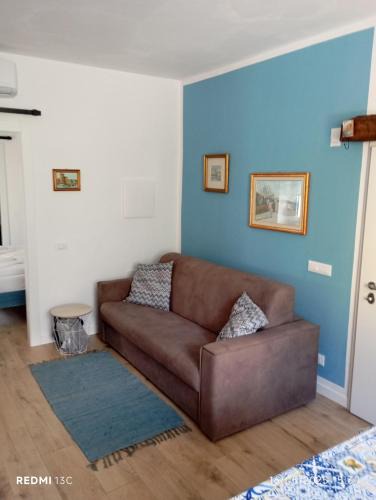 Arco Apartment | villa Cretaccio Arco,bilocale in casa di campagna a 5 Min dal lago con deposito bici e attrezzatura
