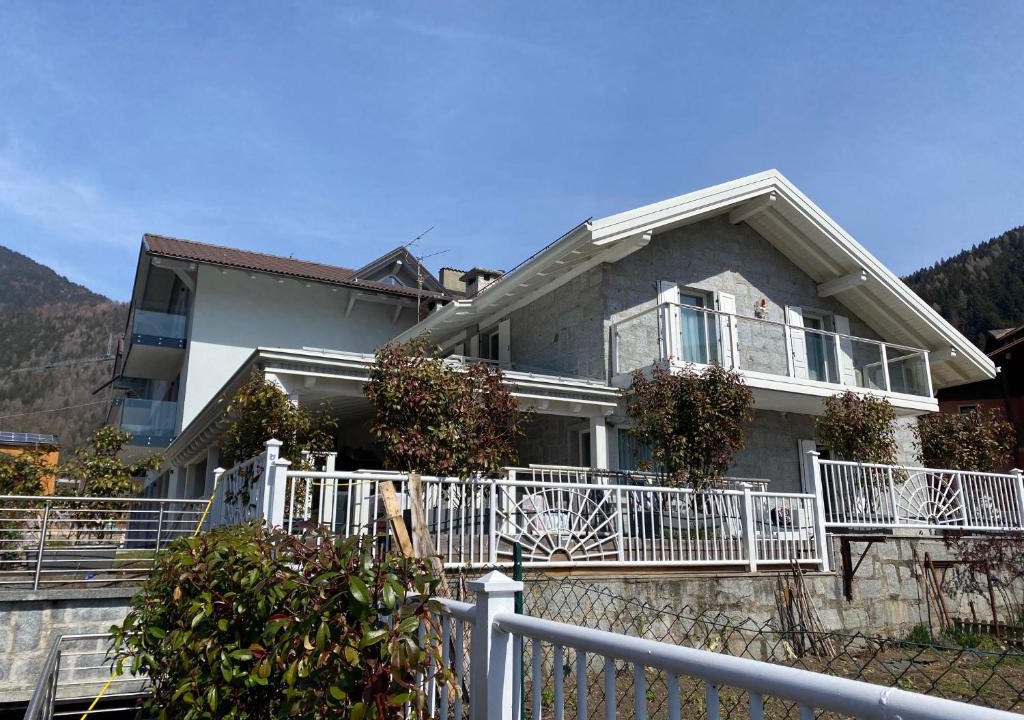 Pinzolo Villa | Villa Del Rosensuite