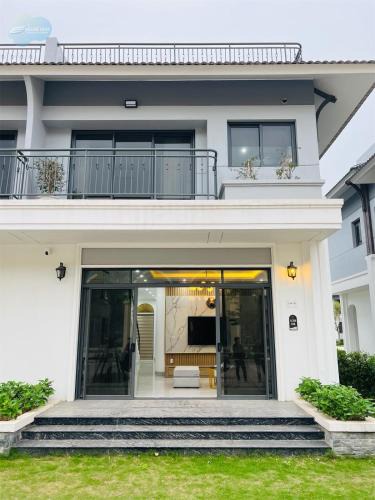 Van Don Apartment | Villa Sonasea Vân Đồn by Deluxe Stay