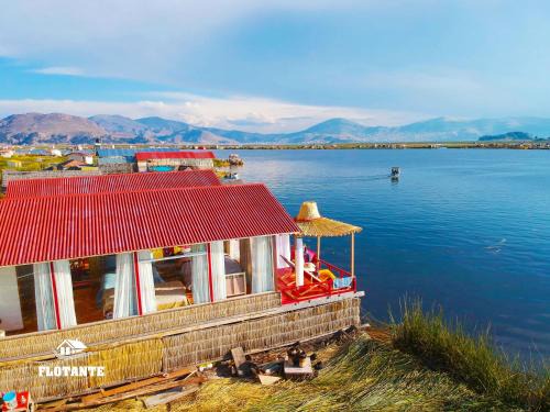 Puno Cabin | Vip Flotante