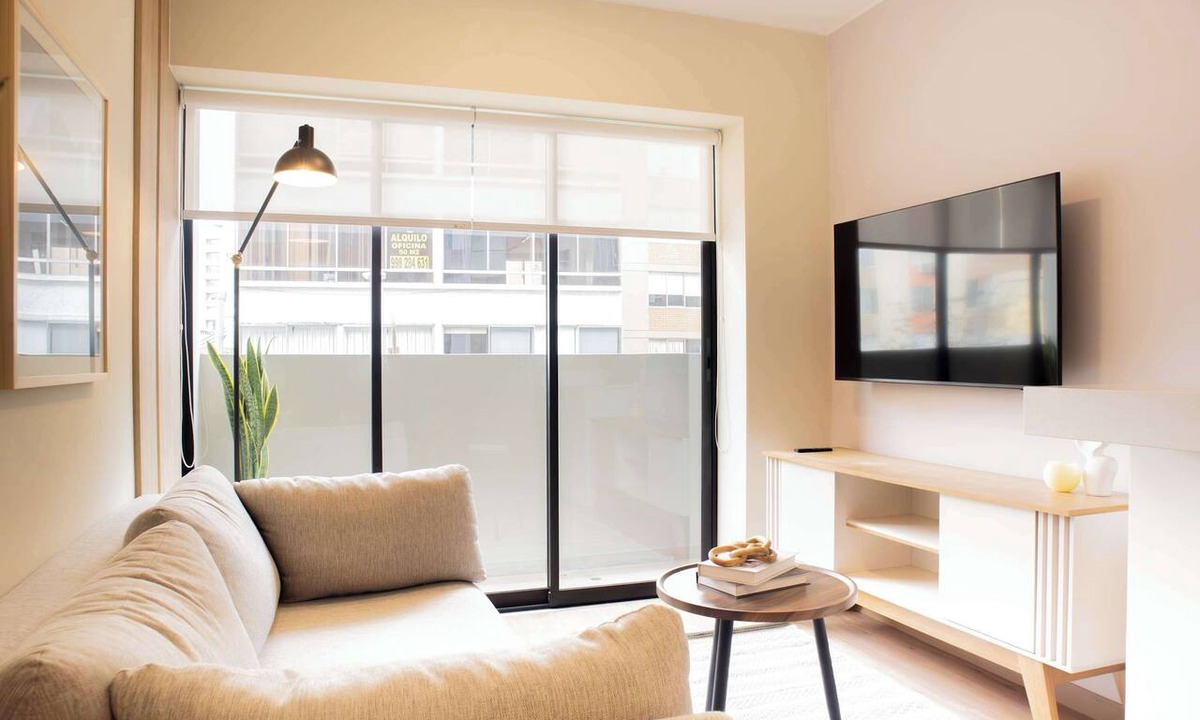 Miraflores Apartment | w* | Enchanting 2BR w/Balcony Near Kennedy Park