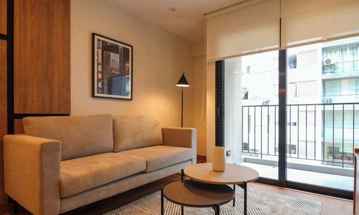 Leuro Apartment | w* | Group-Friendly 3BR w/Balcony in Miraflores