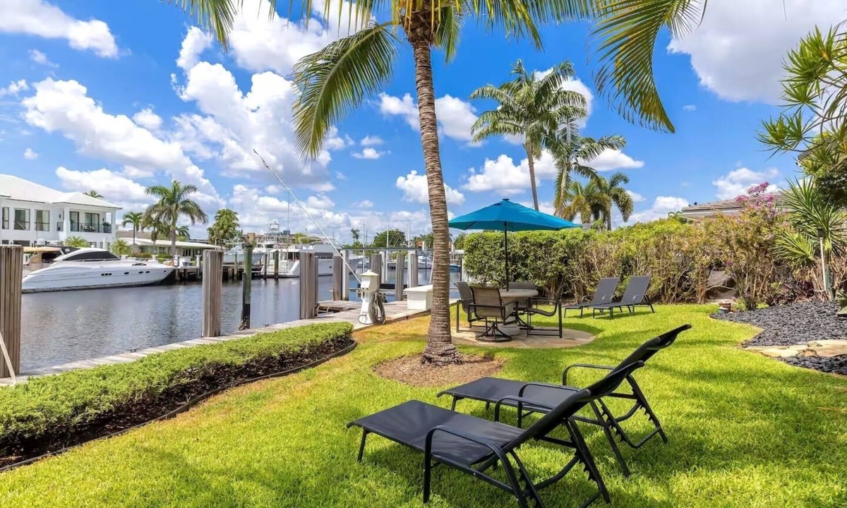Lauderdale Harbours Villa | Waterfront Escape With 60’ Private Dock - 5 Min To Beach