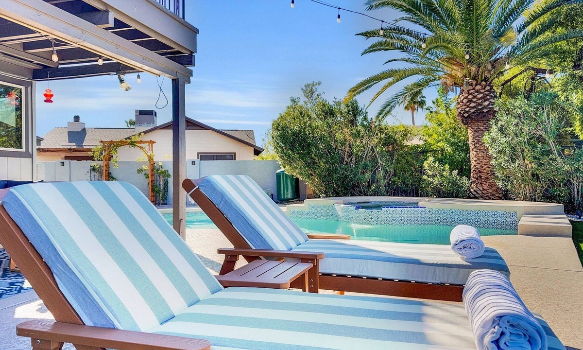 Dobson Ranch House | Waterfront Paradise! Pool, Hot Tub, Paddle, Pet Friendly!