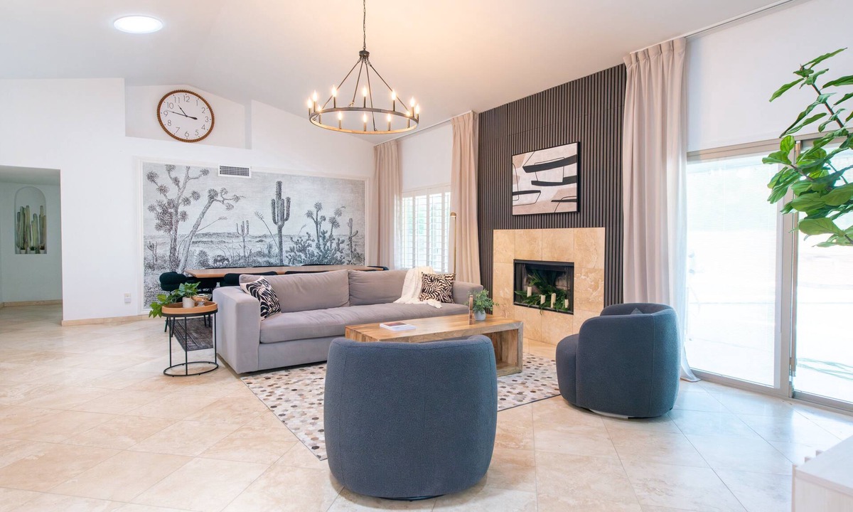 North Mountain House | Welcome to Casa Jubilant Cacti by HomeSlice Stays