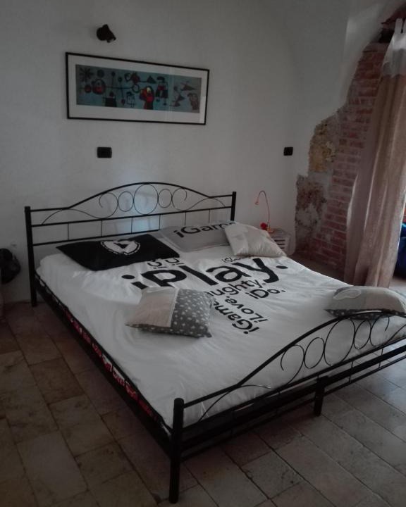 Povo Bed & Breakfast | YHouse 33
