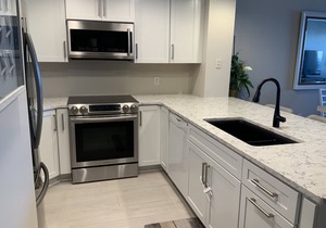 10th Floor Gulf View.Heated Pool.Walk to dining.Fast Wifi.Gym .Full Laundry