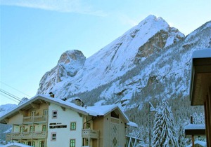 90 m² Apartment ∙ 3 bedrooms ∙ 8 guests