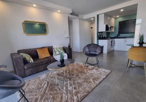 Accommodation Front - Prestigious 2 Sleeper Apartment with Harbour Views