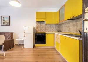 Agriturismo "Al Gallo Nero Giallo" near Lake Garda with Mountain View & Terrace