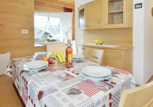 Beautiful apartment for 4 people with WIFI, TV, terrace and parking