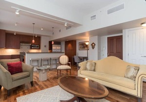Downtown Seattle Urban Retreat