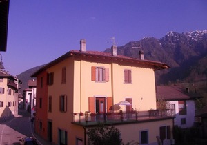 Holiday apartment Tiarno di Sotto for 1 - 4 persons with 2 bedrooms - Holiday apartment