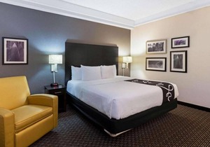 King Bed ADA Rm at La Quinta Inn by Wyndham Mesa Superstition Springs