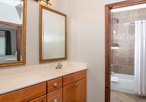 Wyndham Vacation Resorts At Glacier Canyon