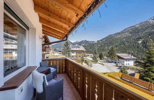 San Giovanni di Fassa Apartment | 100 m² Apartment ∙ 3 bedrooms ∙ 8 guests