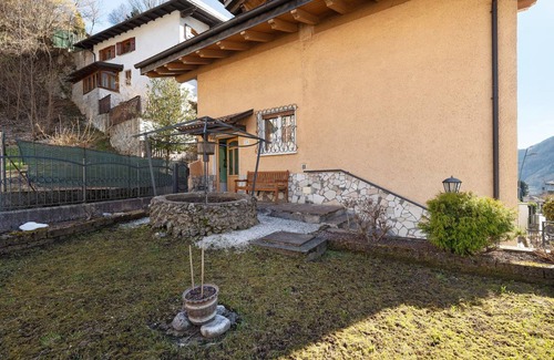 Roncone Apartment | 100 m² Apartment ∙ 2 bedrooms ∙ 4 guests