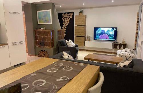 Cavalese Apartment | 100 m² Apartment ∙ 3 bedrooms ∙ 6 guests
