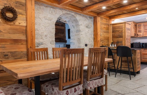 Carisolo Ski Chalet | 100 m² Chalet ∙ 4 bedrooms ∙ 8 guests
