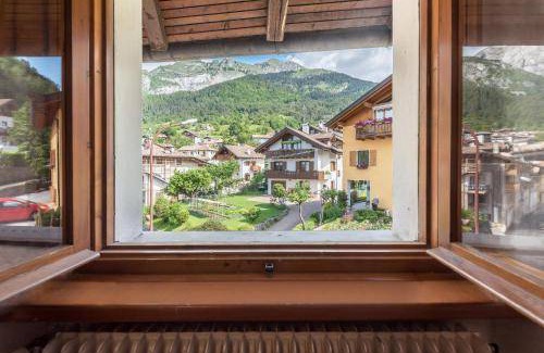 San Lorenzo in Banale Apartment | 100 m² Apartment ∙ 2 bedrooms ∙ 7 guests
