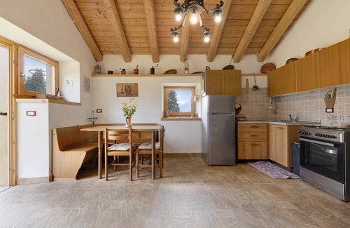 Sella Giudicarie Cabin | 120 m² Cabin ∙ 2 bedrooms ∙ 6 guests