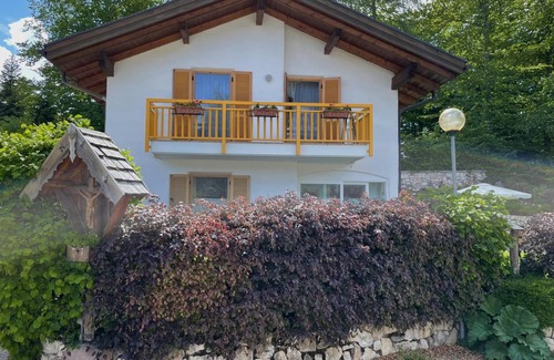 Mendel Pass House | 120 m² House ∙ 2 bedrooms ∙ 5 guests