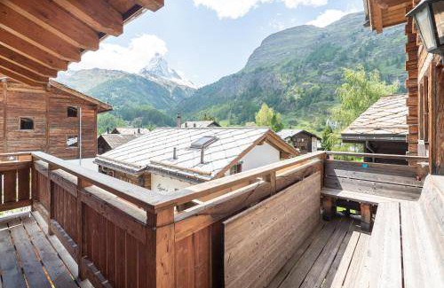 Zermatt Apartment | 200 m² Apartment ∙ 4 bedrooms ∙ 8 guests