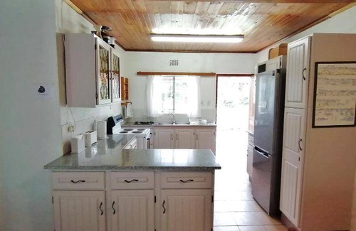 Cathkin Park House | 200 m² House ∙ 4 bedrooms ∙ 8 guests