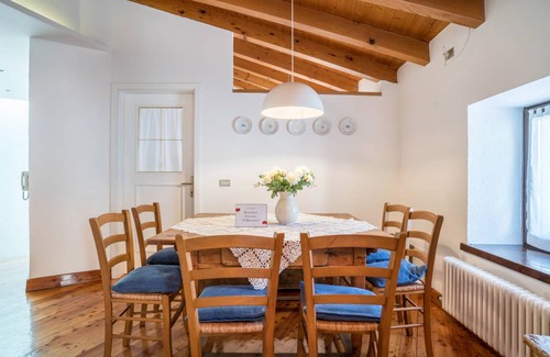 Civezzano House | 200 m² House ∙ 6 bedrooms ∙ 12 guests