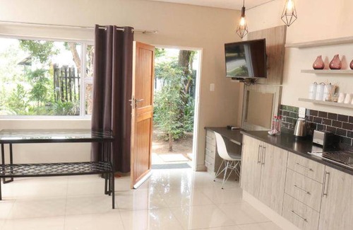 Newcastle Bed & Breakfast | 30 m² Bed and breakfast ∙ 5 guests