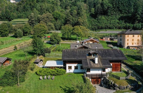 Giustino Ski Chalet | 300 m² Chalet ∙ 8 bedrooms ∙ 21 guests