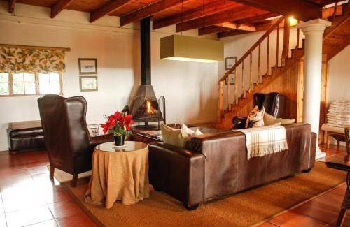 uMngeni House | 313 m² Farmhouse ∙ 3 bedrooms ∙ 6 guests