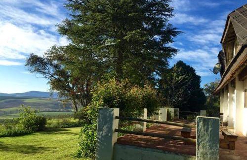 uMngeni House | 313 m² Farmhouse ∙ 3 bedrooms ∙ 6 guests