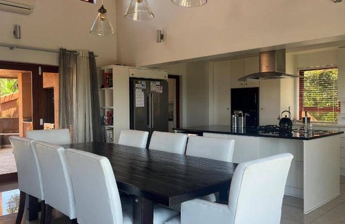 Trafalgar Villa | 325 m² Villa ∙ 5 bedrooms ∙ 10 guests