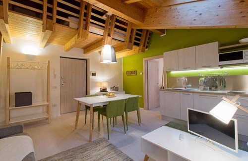 Trento Old Town Apartment | 40 m² Apartment ∙ 1 bedroom ∙ 6 guests