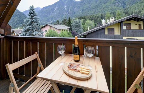 Carisolo Apartment | 40 m² Apartment ∙ 1 bedroom ∙ 4 guests
