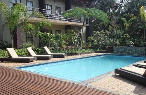 St. Lucia Cabin | 40 m² Lodge ∙ 2 bedrooms ∙ 4 guests