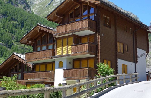 Zermatt Apartment | 45 m² Apartment ∙ 1 bedroom ∙ 4 guests