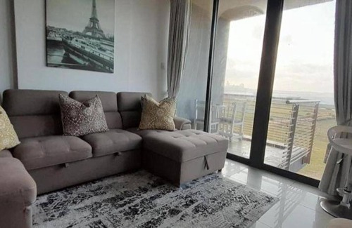 Durban Point Apartment | 47 m² Apartment ∙ 1 bedroom ∙ 3 guests