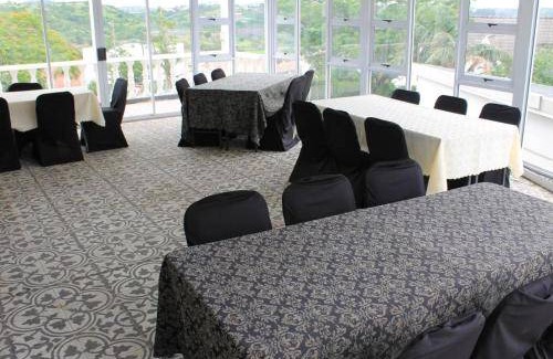 Durban Hotel | 48 m² Hotel ∙ 2 guests