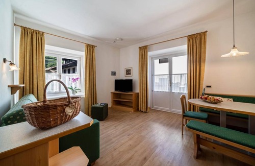 Nalles Apartment | 50 m² Apartment ∙ 1 bedroom ∙ 5 guests