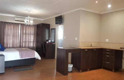 Newcastle Bed & Breakfast | 53 m² Bed and breakfast ∙ 6 guests
