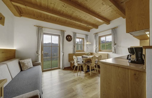 Ultimo Ski Chalet | 54 m² Chalet ∙ 2 bedrooms ∙ 7 guests